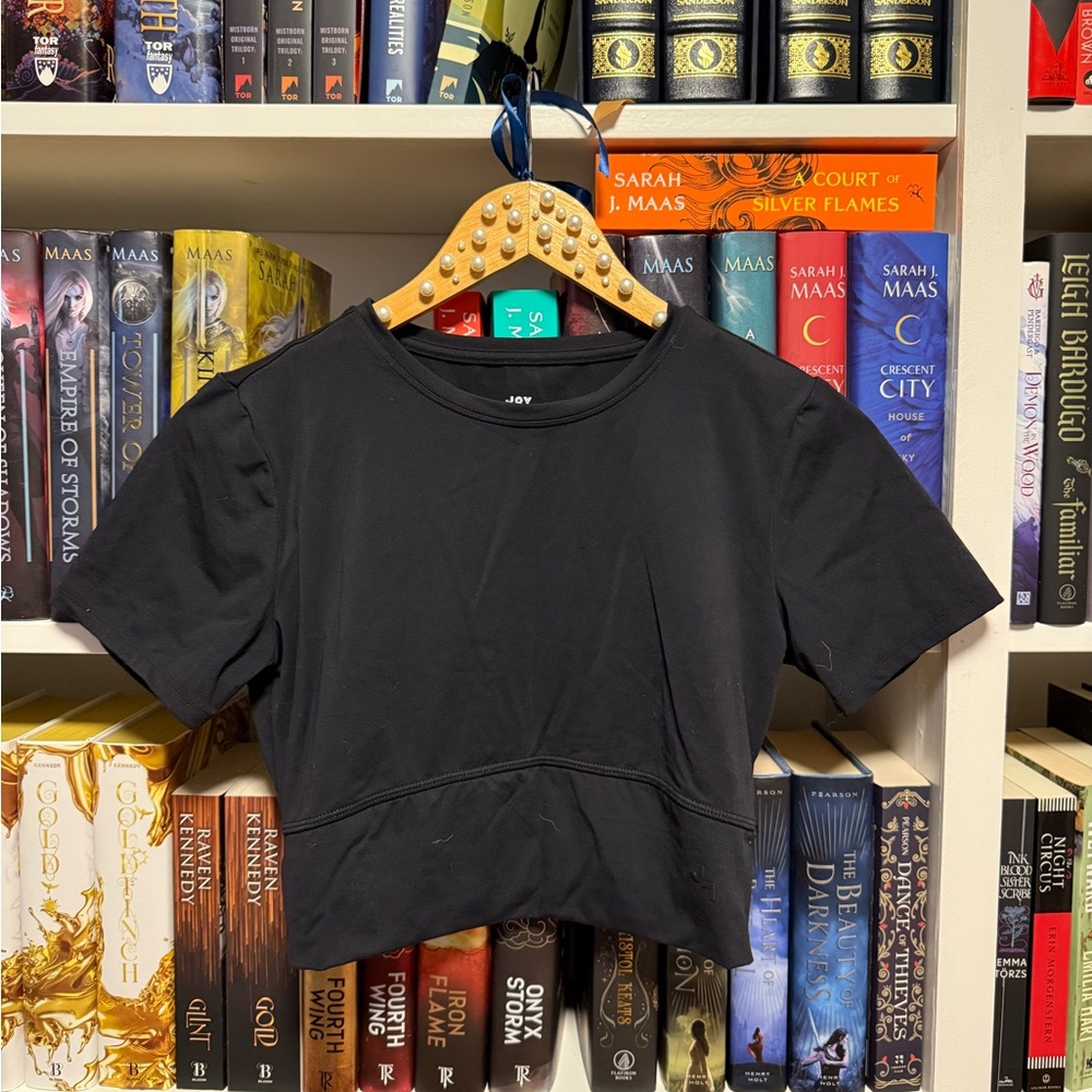 JoyLab Classic Black Crop Tee